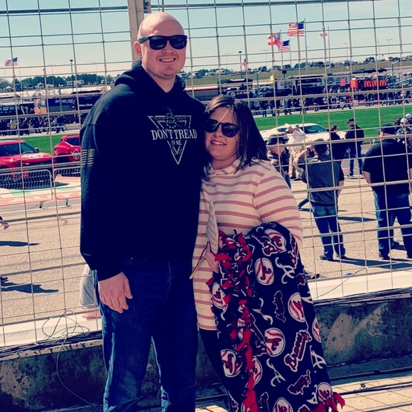 Meet your Posher, Chris - Picture 1 of 1